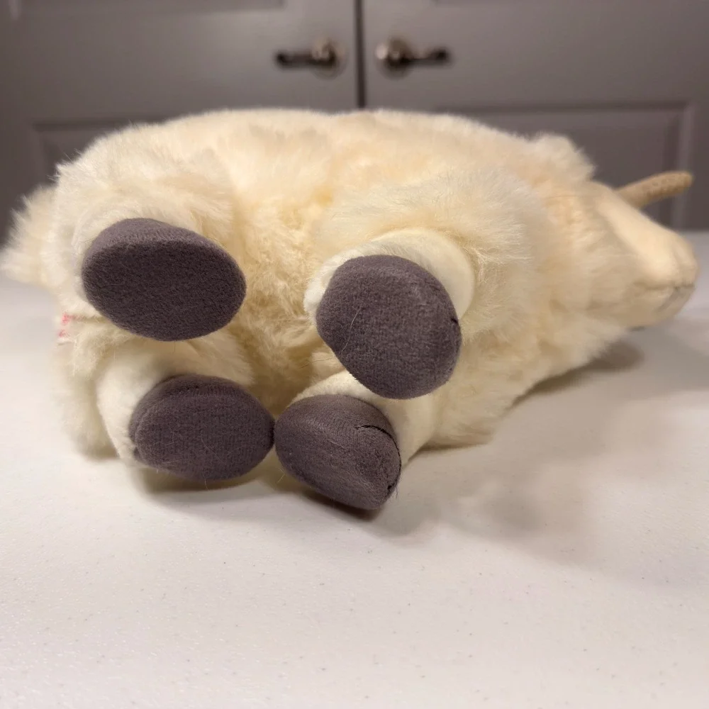 Vintage Dakin Mountain Goat Plush White Ram Stuffed Animal Realistic 10